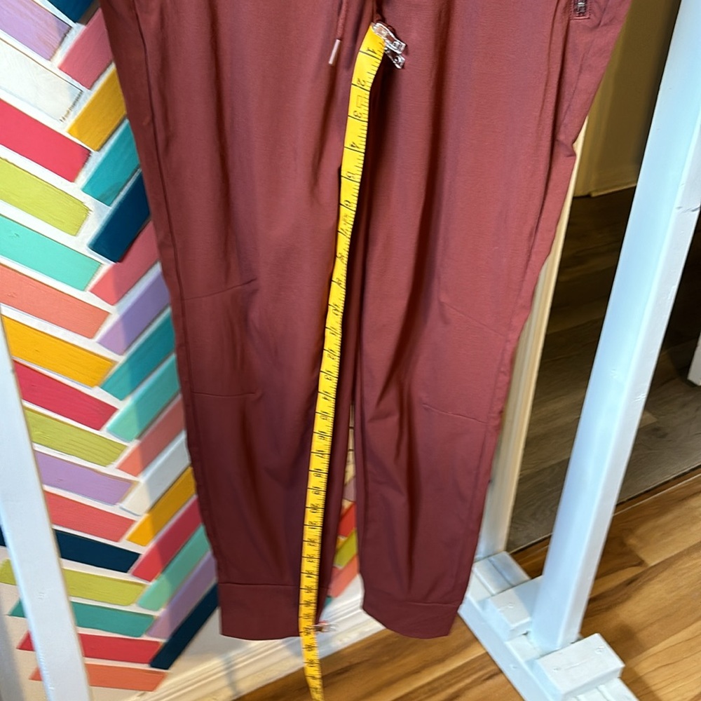 Joggers - Picture 6 of 8